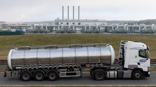 Fast jeder vierte Lkw-Fahrer in Ostdeutschland hat keinen deutschen Pass.