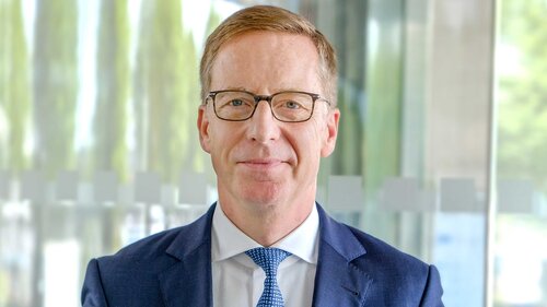 Ausgewählte Kommentare, Interviews und Essays in Print-, Online-Medien und Radio 2020